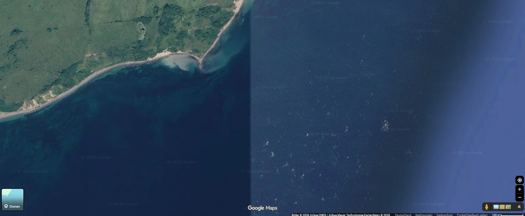 Küstenstruktur unter Wasser auf Seekarte